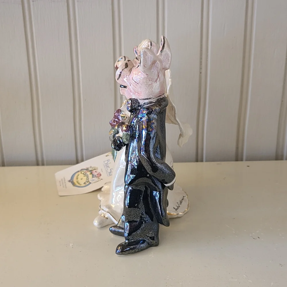 Blue Sky Clayworks Pig Bride and Groom Cake Topper